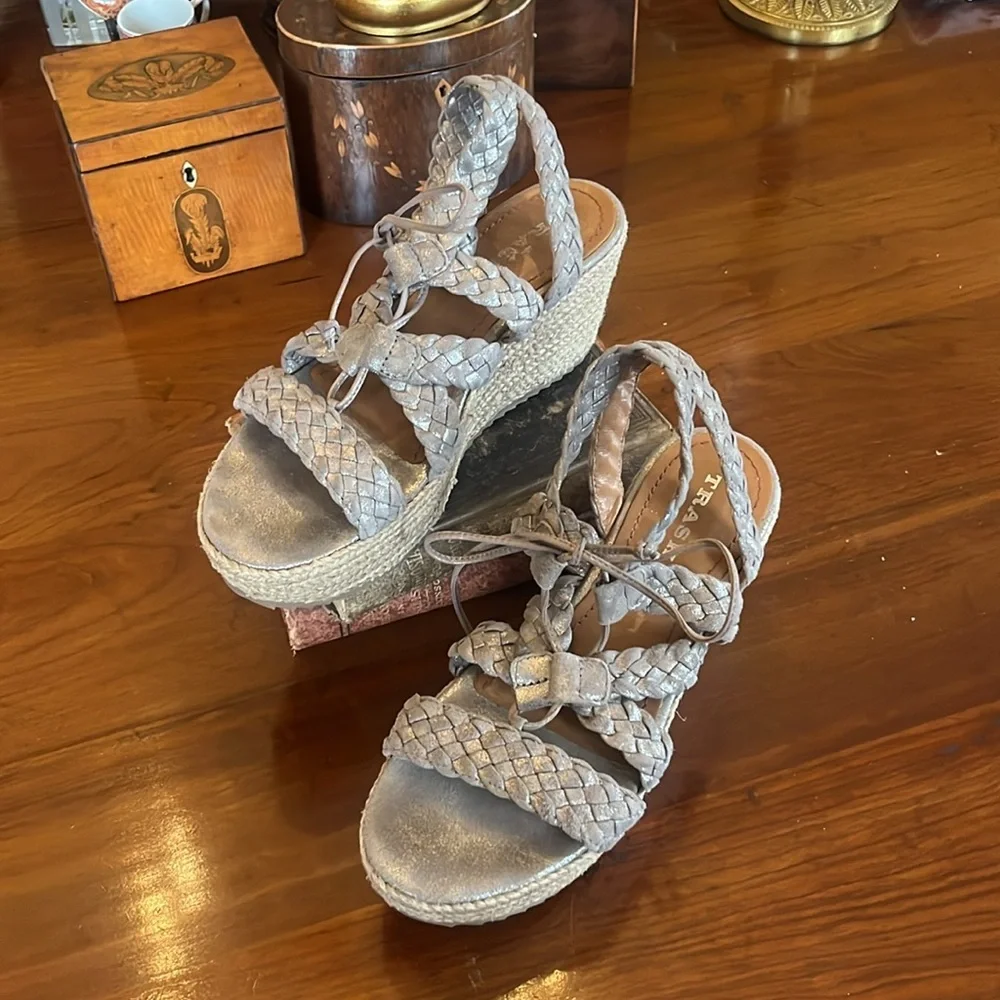Trask wedges strappy